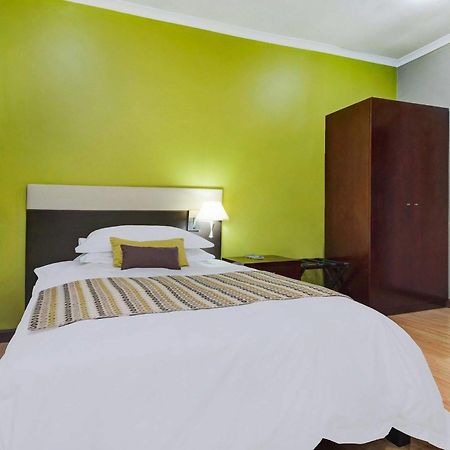 Protea Hotel Lusaka Cairo Road Exterior foto